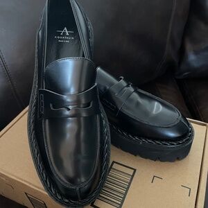 Aquatalia platform loafers